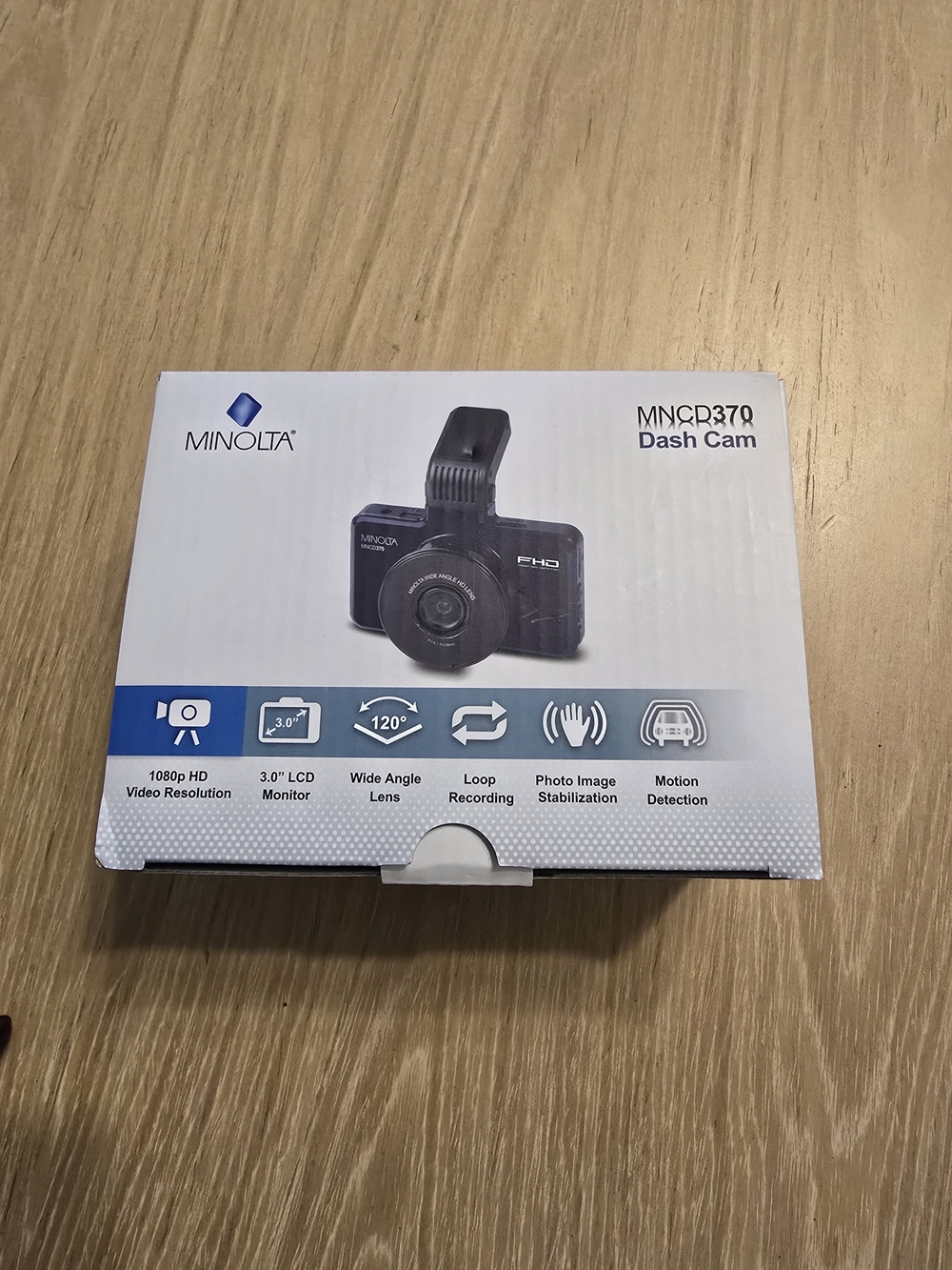 Minolta MNCD370 Black Dash Cam – 1080p HD with 3.0" LCD